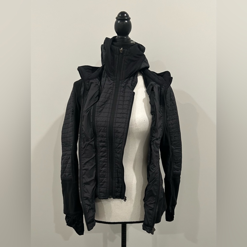 Lululemon Convertible Jacket - image 4